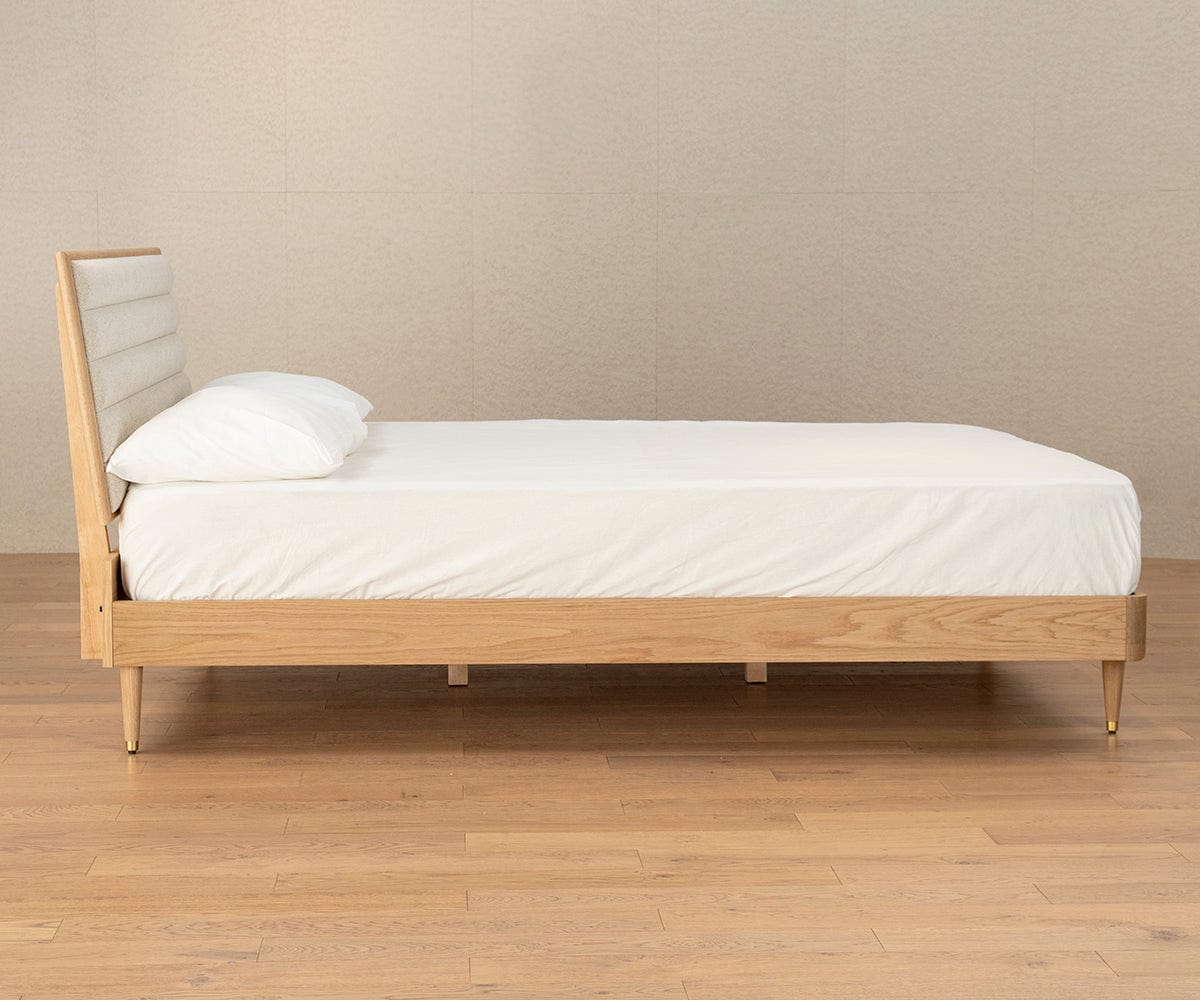 Hendrick Bed II - White Oak
