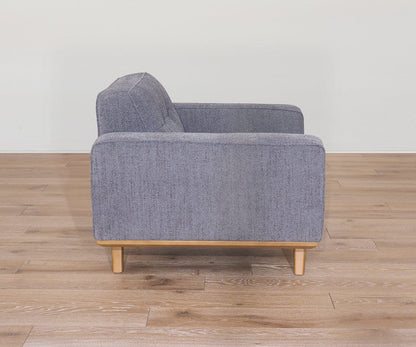 Thora Chair